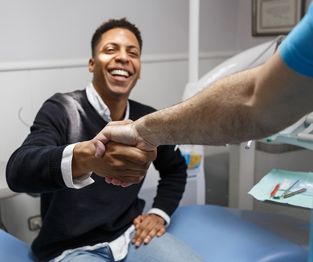 Patient in Little Ferry at dental emergency appointment